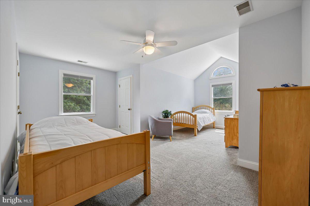 13121 Esworthy Rd Property Photo 27