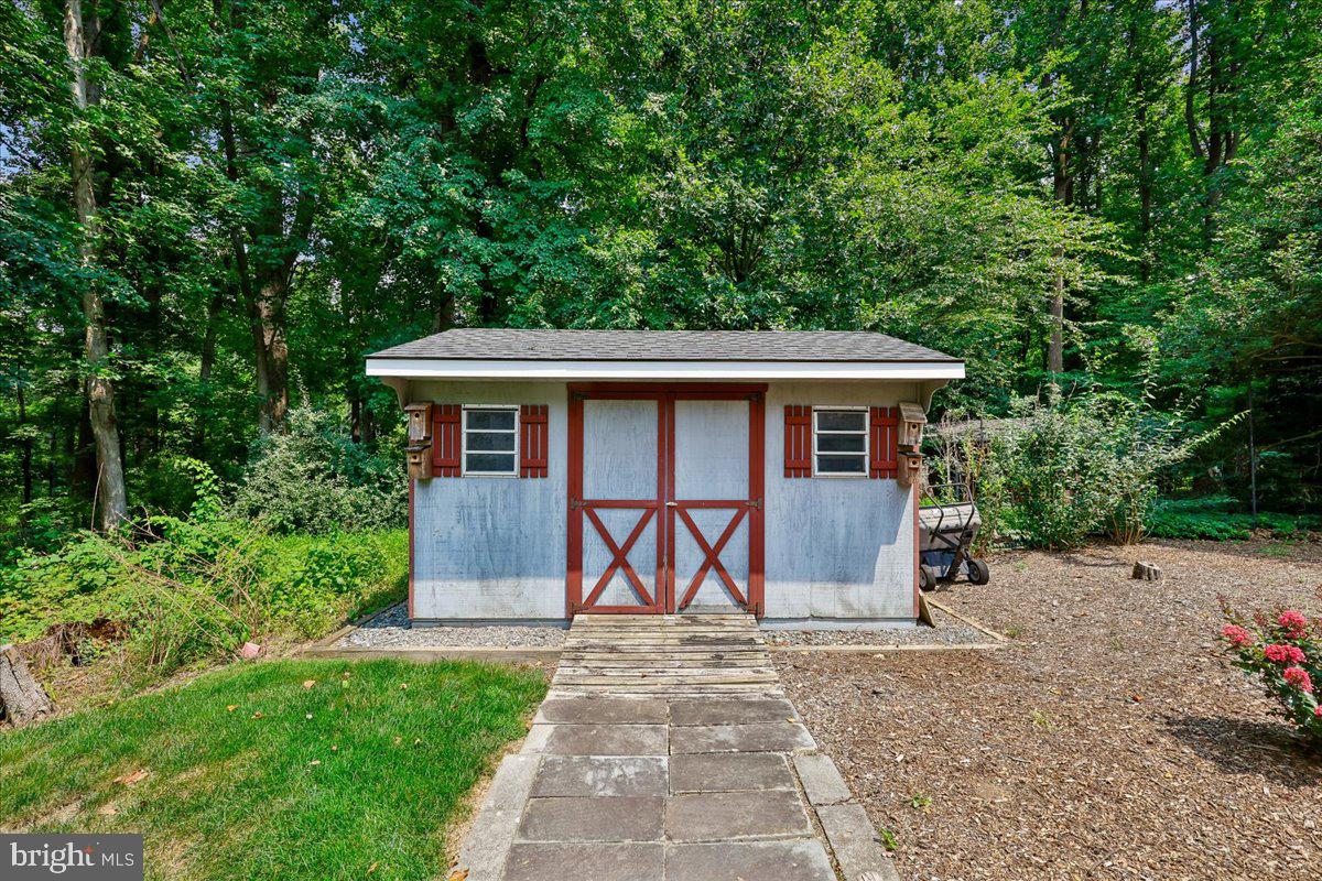 13121 Esworthy Rd Property Photo 42