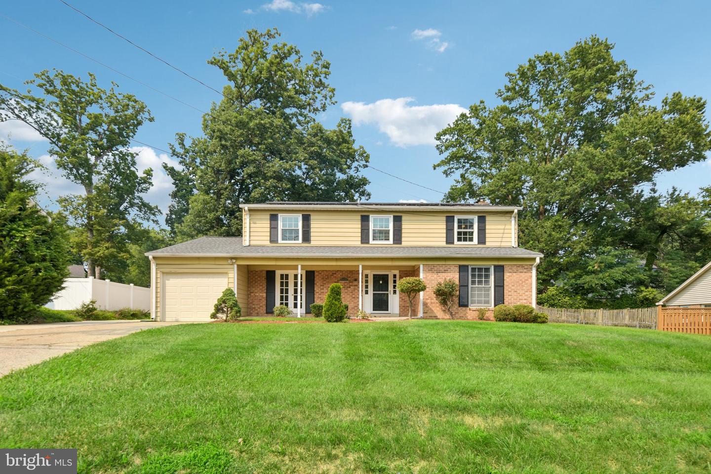 8839 Tuckerman Ln Property Photo 1