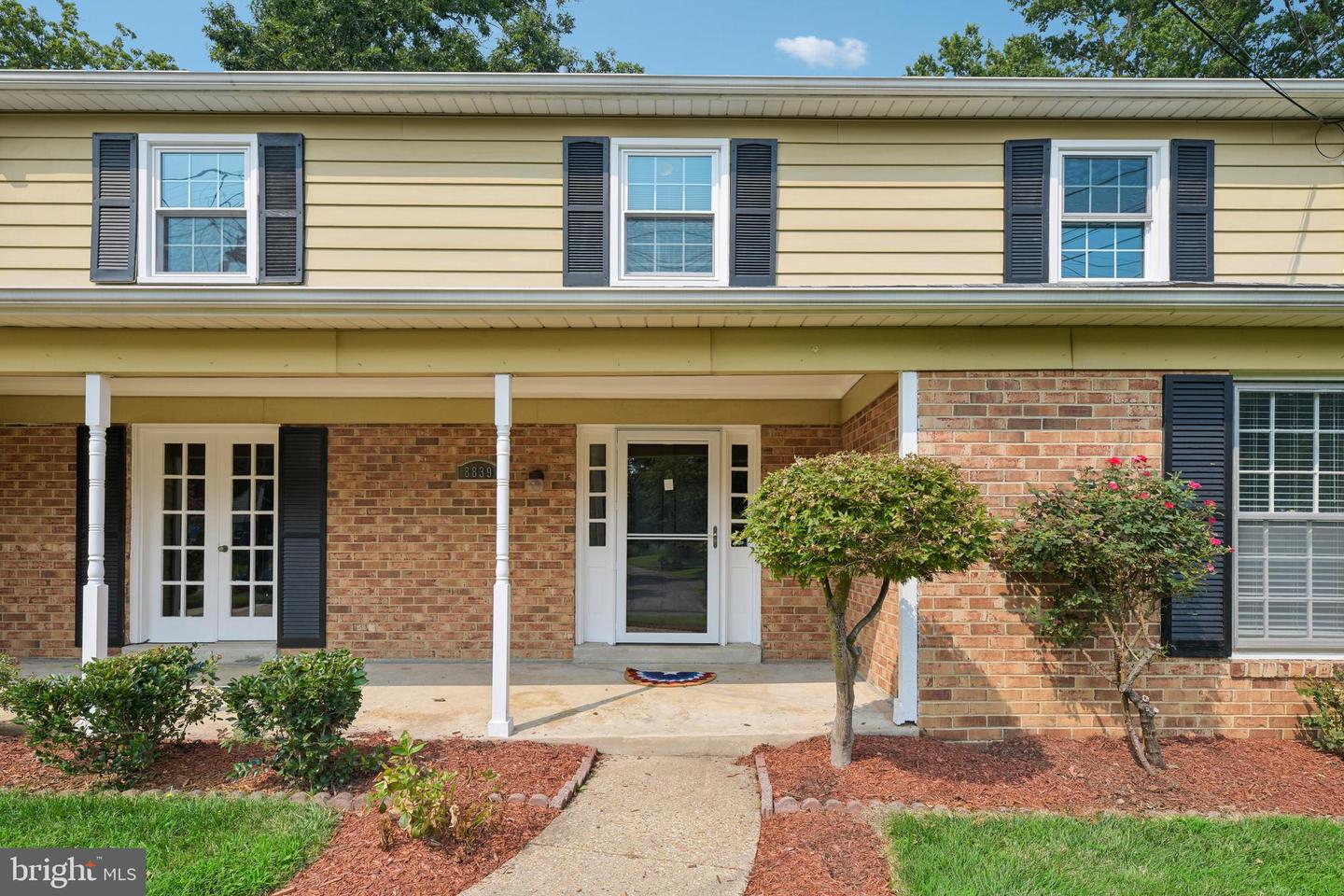 8839 Tuckerman Ln Property Photo 8