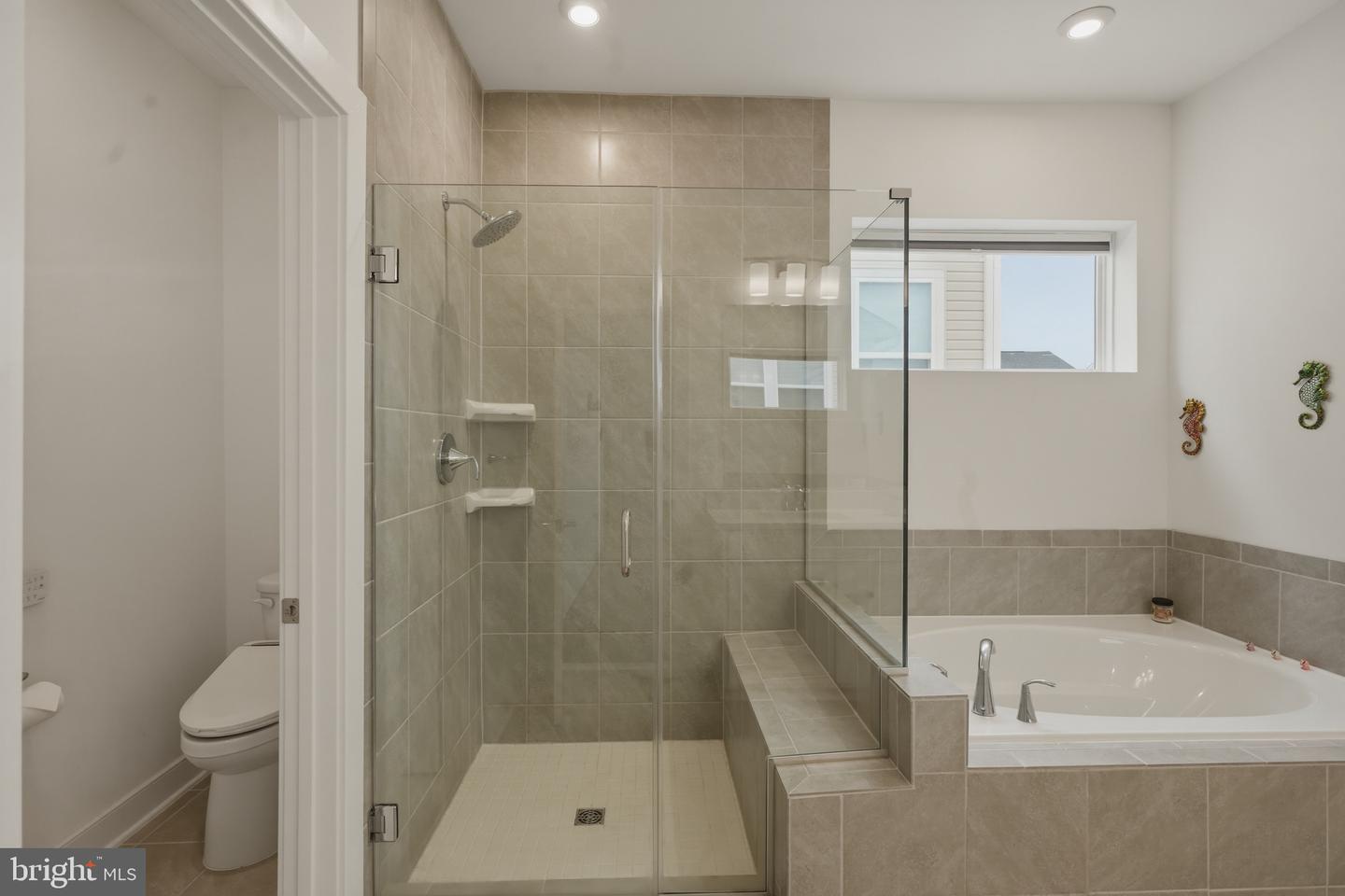 14506 Dowitcher Way Property Photo 32