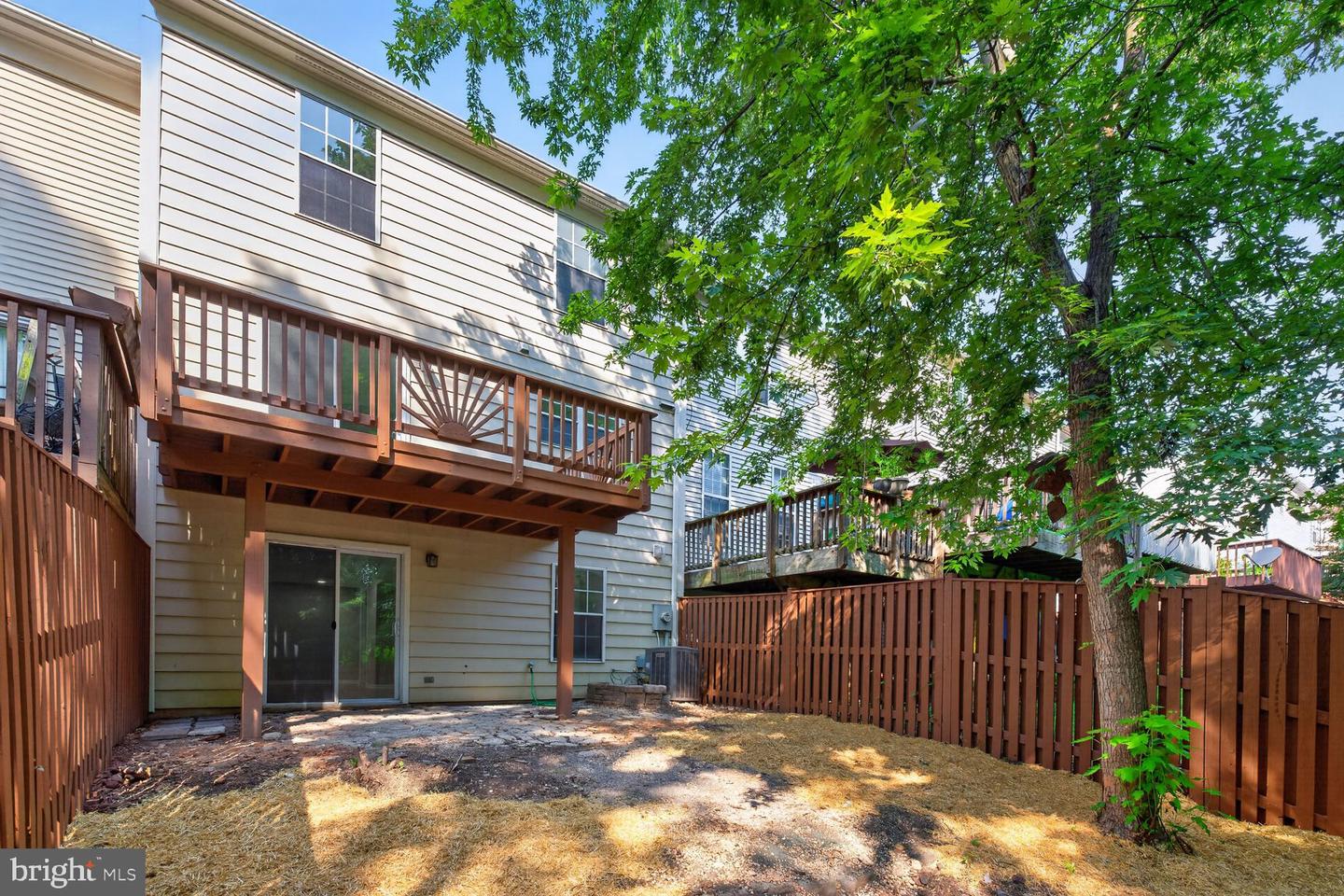 19239 Esmond Ter Property Photo 14