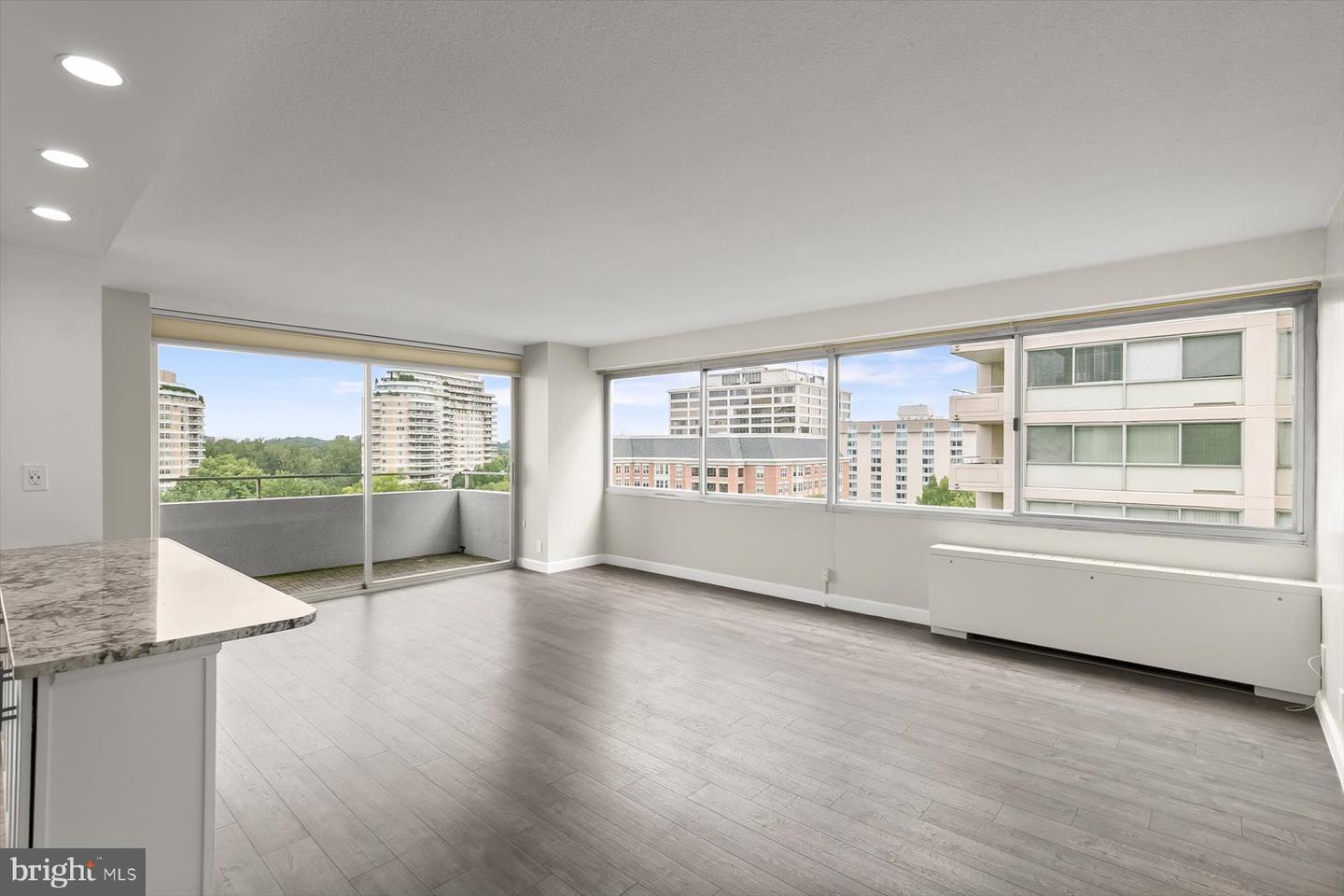5500 Friendship Blvd #1823n Property Photo 5