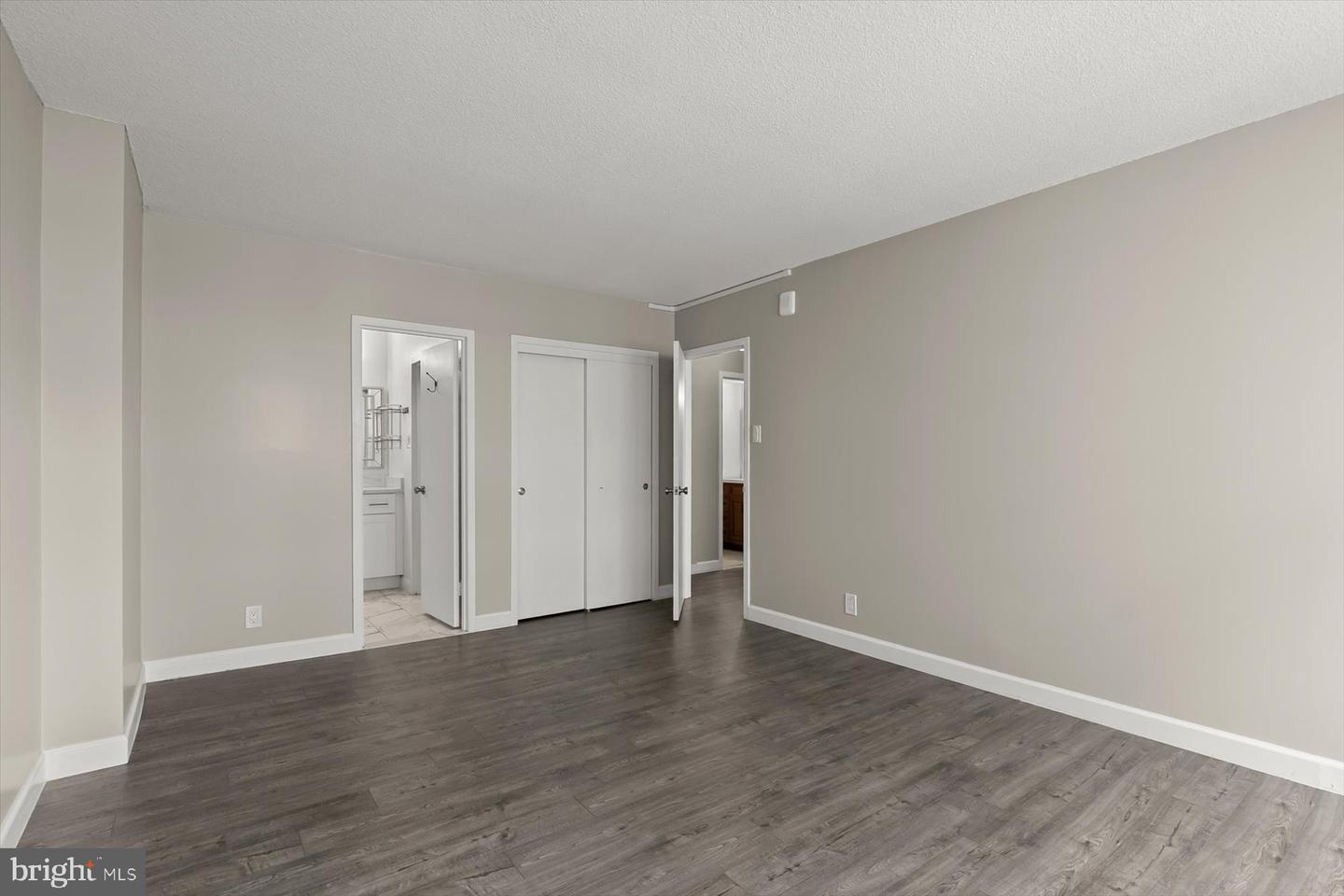 5500 Friendship Blvd #1823n Property Photo 20