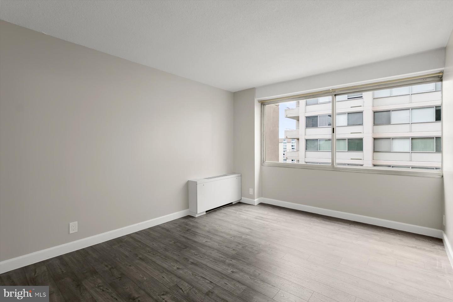 5500 Friendship Blvd #1823n Property Photo 23