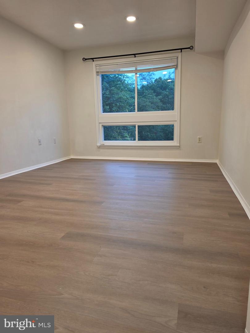 3970 Bel Pre Rd #3970-7 Property Photo 12