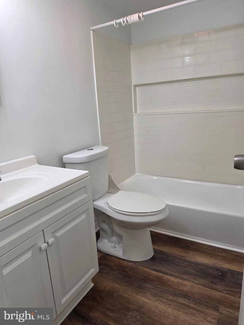 3970 Bel Pre Rd #3970-7 Property Photo 15