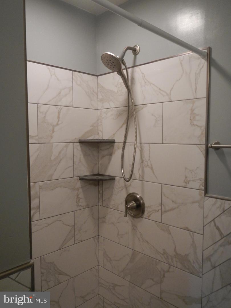 9 Stoneyhurst Ct Property Photo 8
