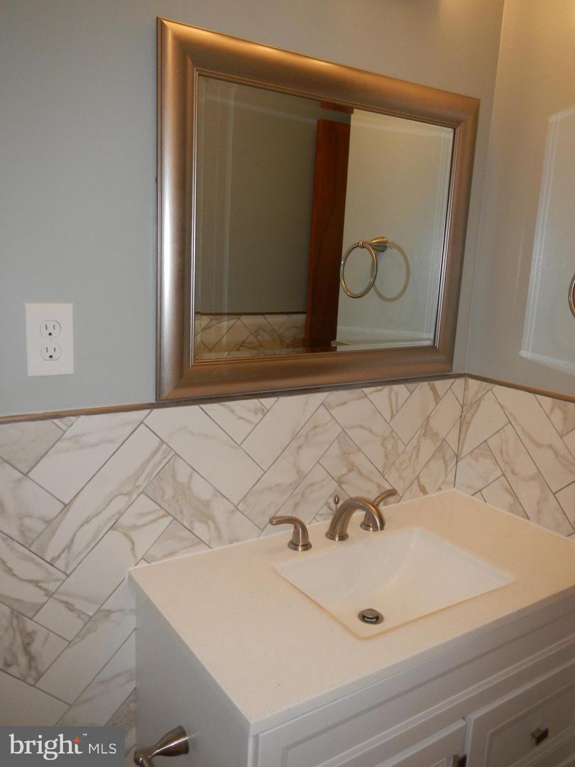 9 Stoneyhurst Ct Property Photo 9