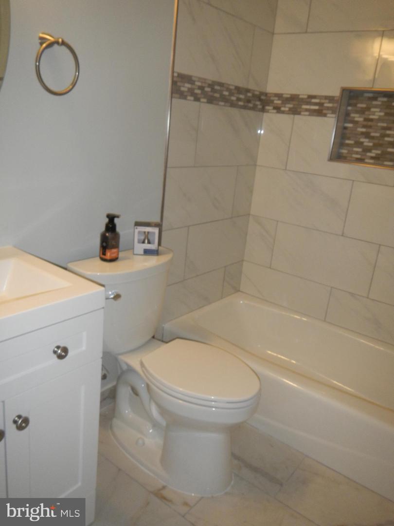 9 Stoneyhurst Ct Property Photo 11