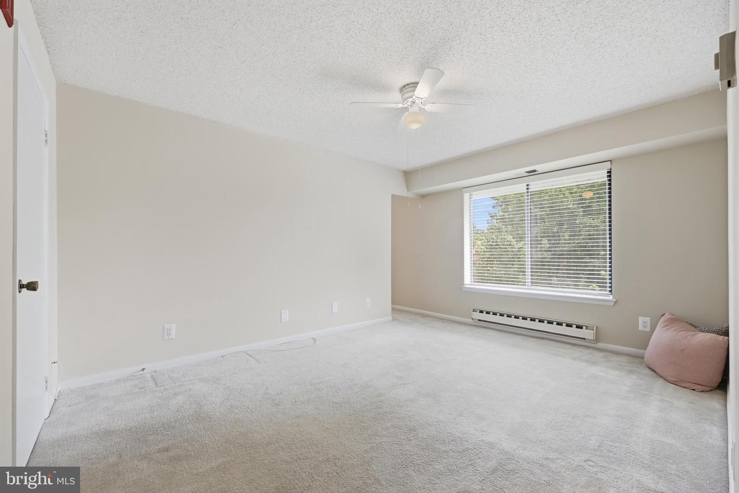 15301 Beaverbrook Ct #92-3g Property Photo 15