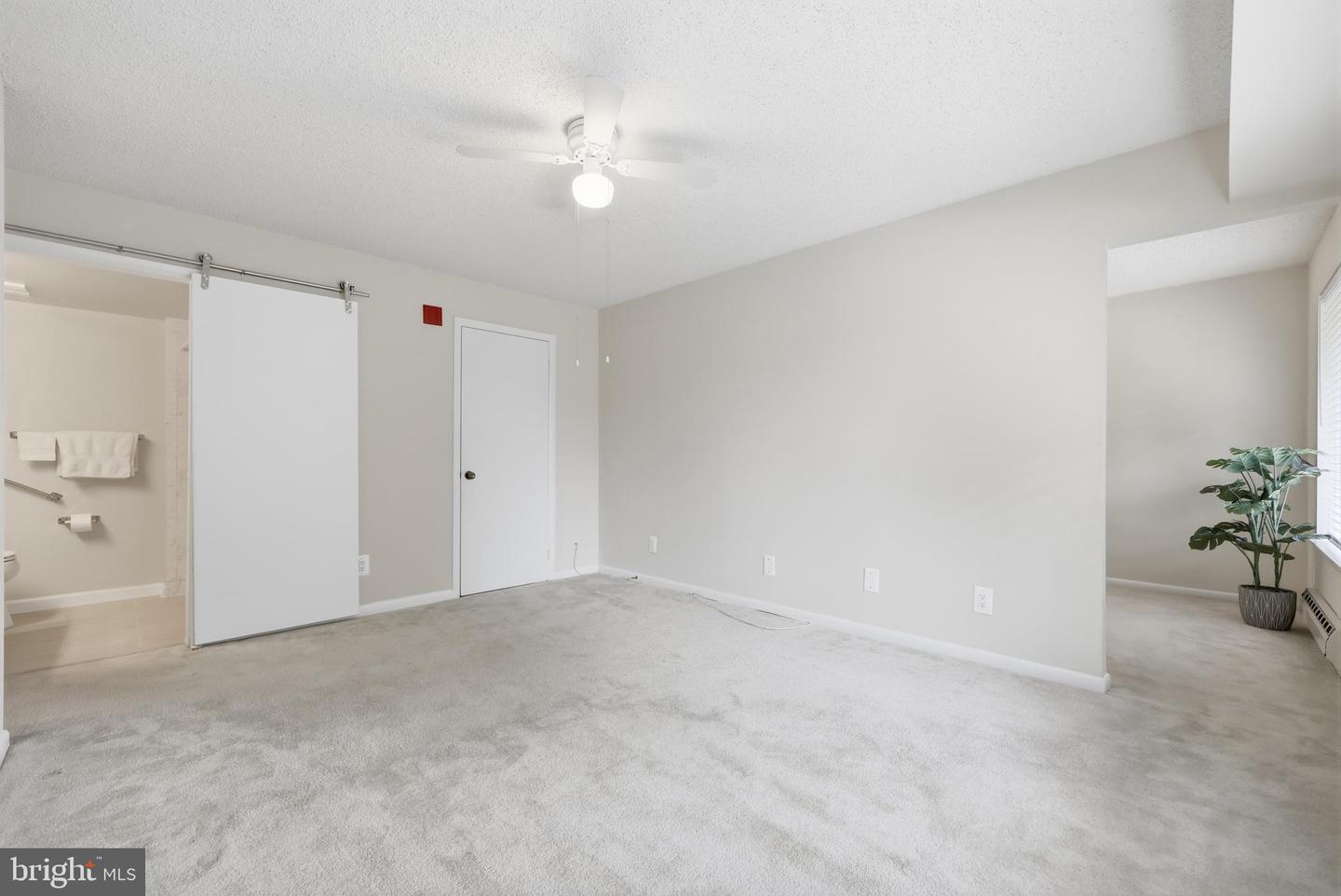 15301 Beaverbrook Ct #92-3g Property Photo 16