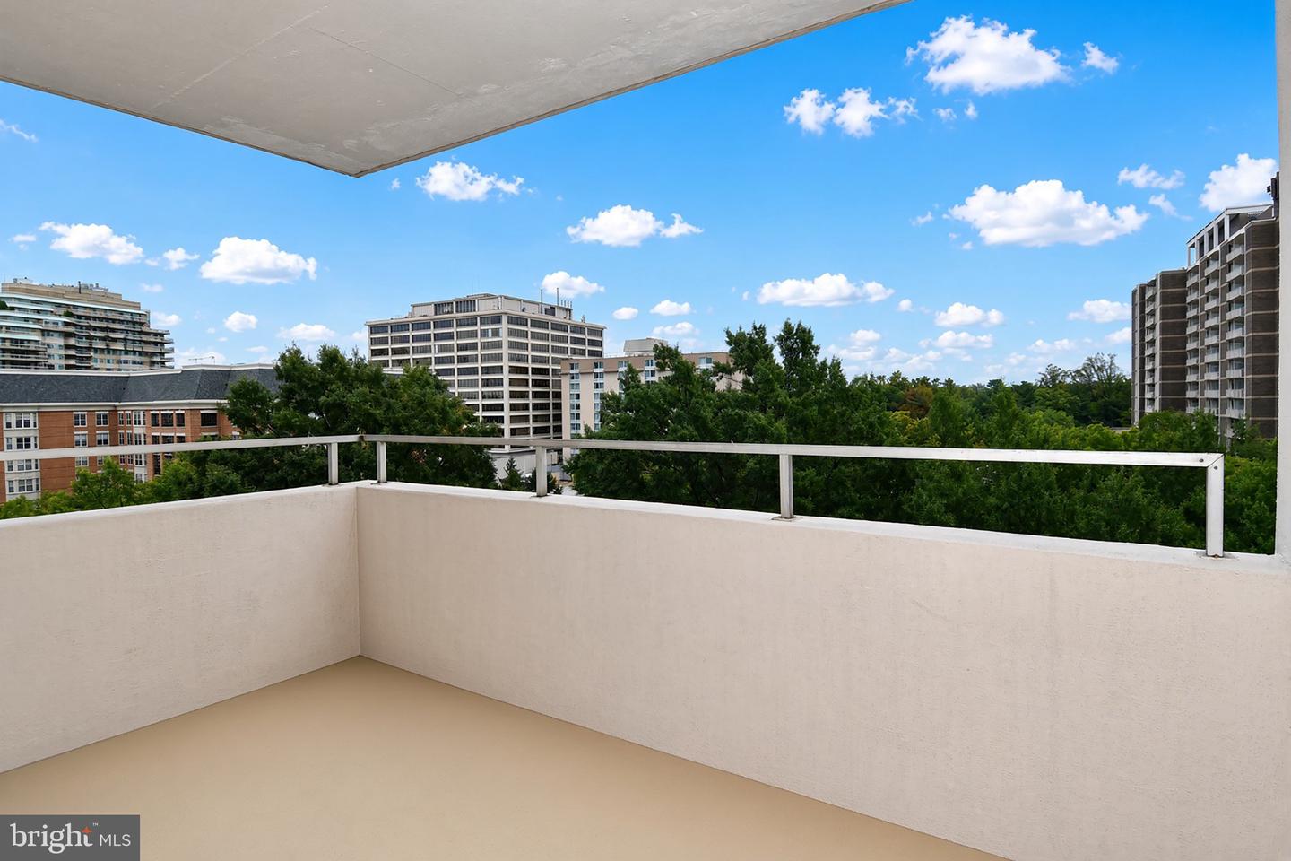 5500 Friendship Blvd #1708n Property Photo 5