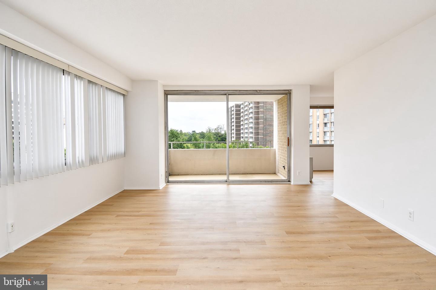 5500 Friendship Blvd #1708n Property Photo 9