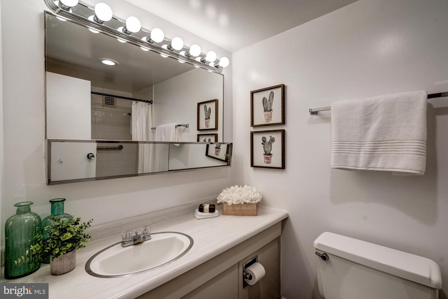 5500 Friendship Blvd #1708n Property Photo 23