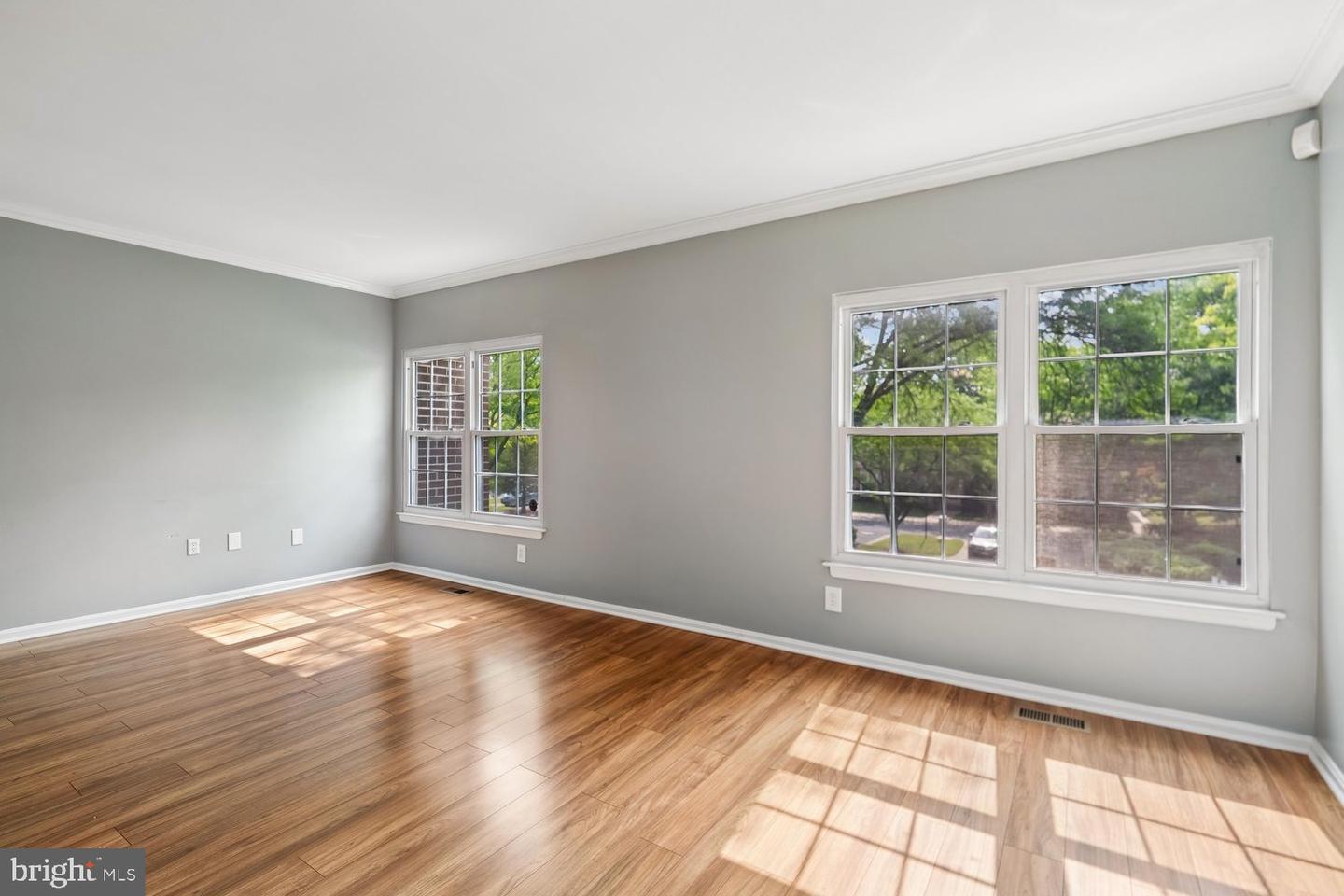 3701 Capulet Ter #3701-4 Property Photo 7