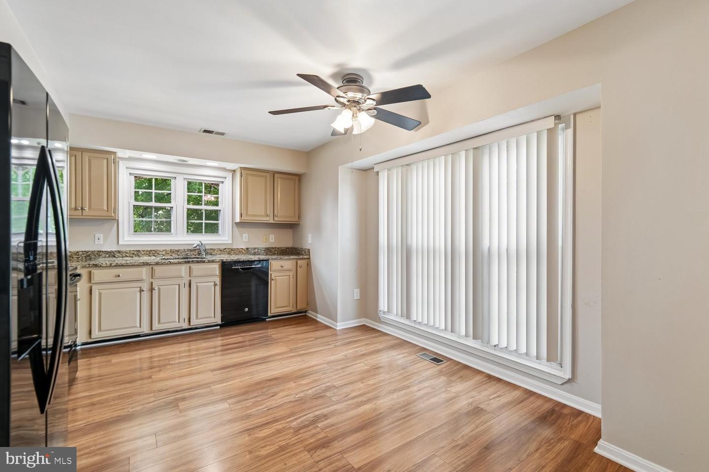 3701 Capulet Ter #3701-4 Property Photo 9