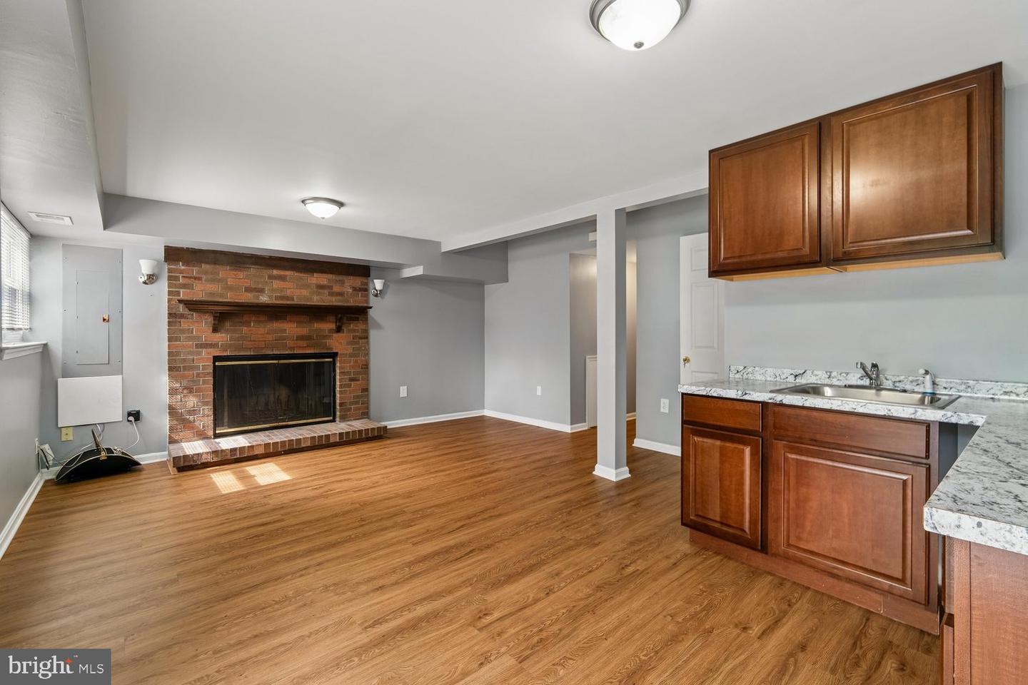 3701 Capulet Ter #3701-4 Property Photo 24