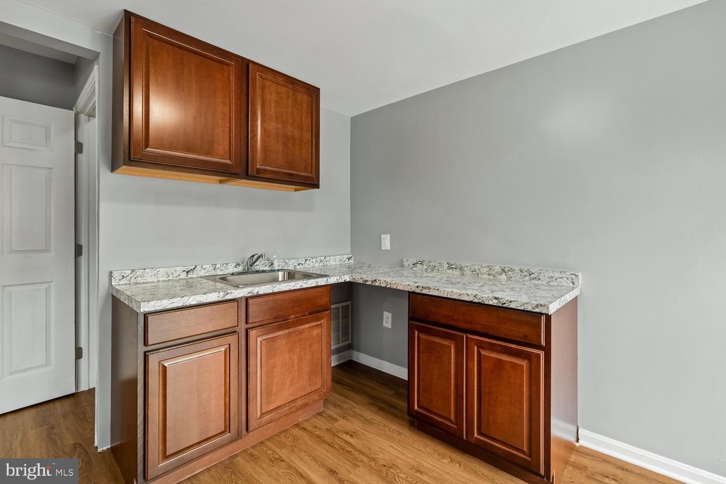 3701 Capulet Ter #3701-4 Property Photo 26