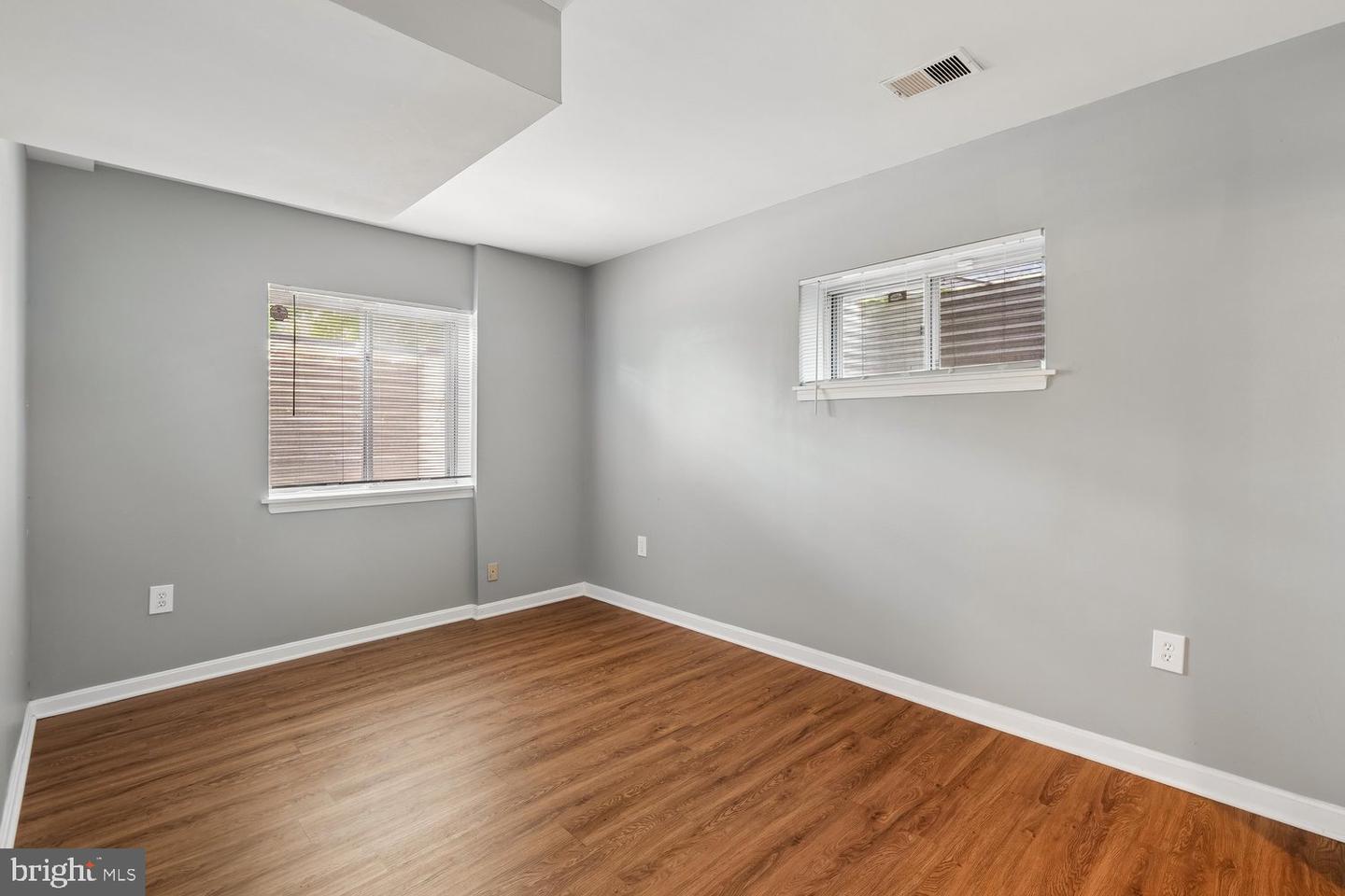 3701 Capulet Ter #3701-4 Property Photo 27