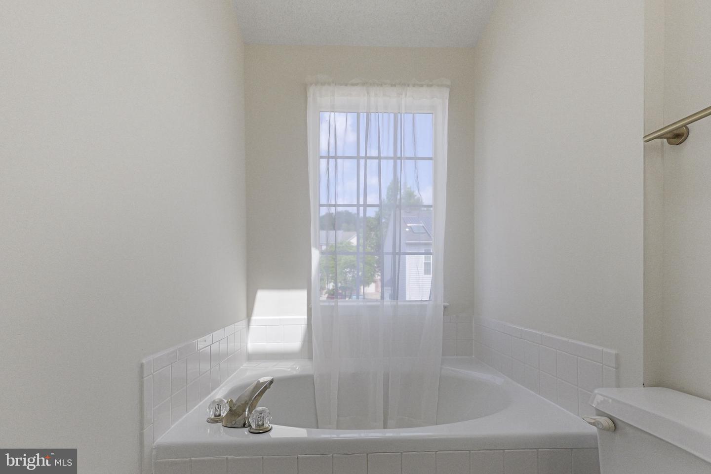 2209 Bear Valley Ter Property Photo 15