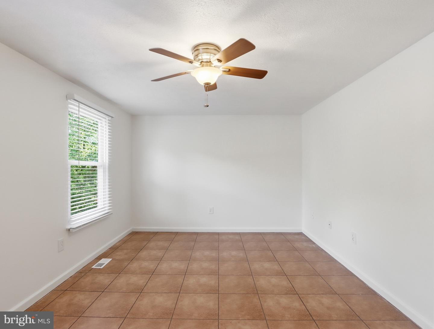 40 Whitechurch Ct Property Photo 15