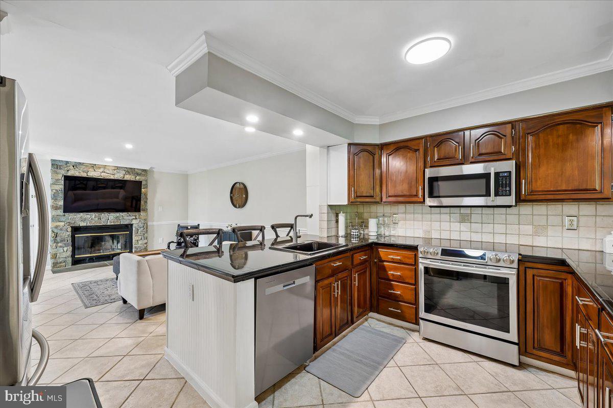 20316 Butterwick Way Property Photo 1
