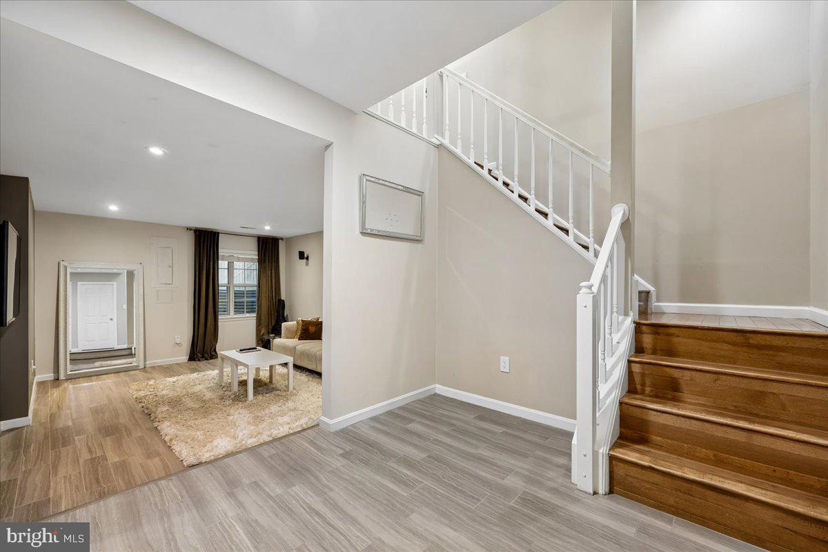 20316 Butterwick Way Property Photo 19
