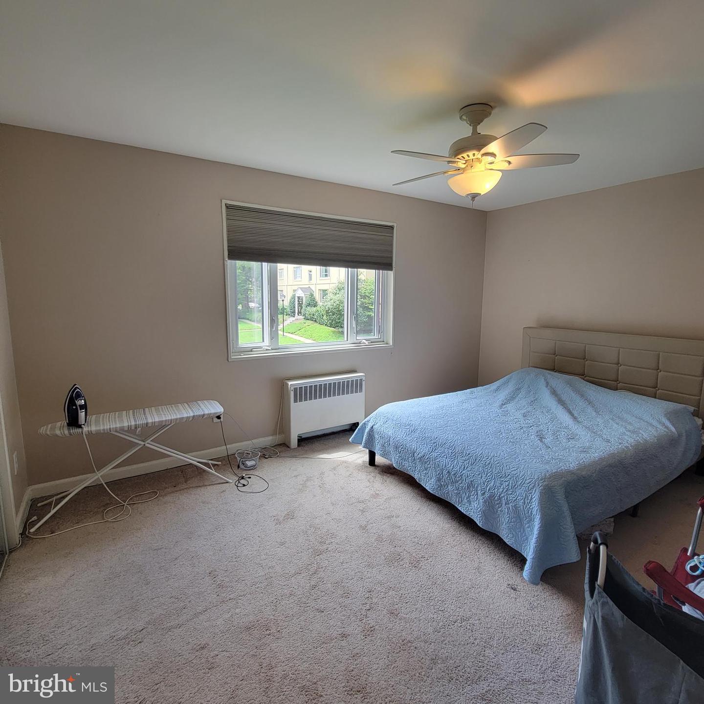 10407 Montrose Ave #201 Property Photo 12