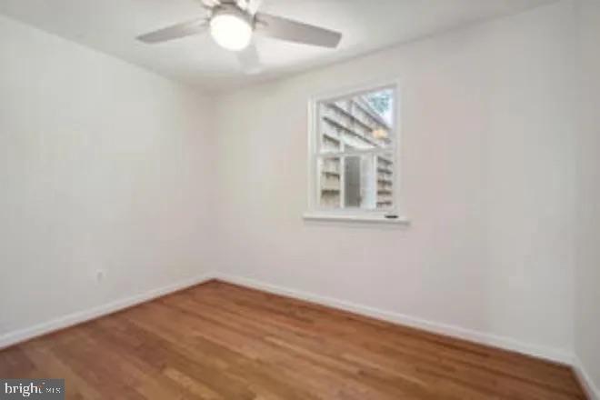 8413 Spencer Ct Property Photo 15
