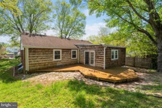 8413 Spencer Ct Property Photo 19