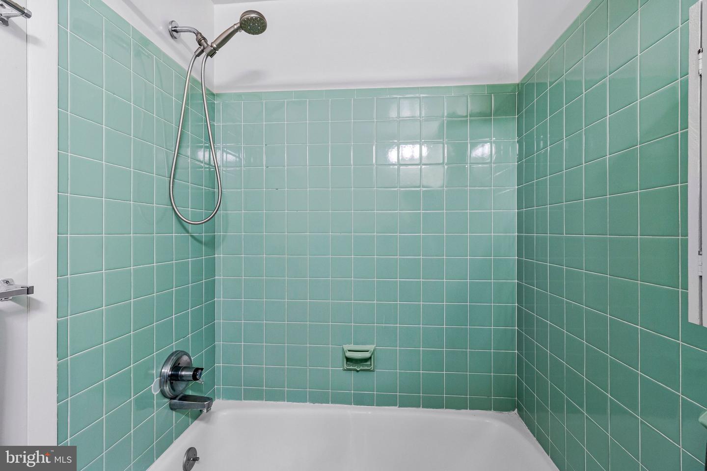 2213 Apple Tree Ln Property Photo 21