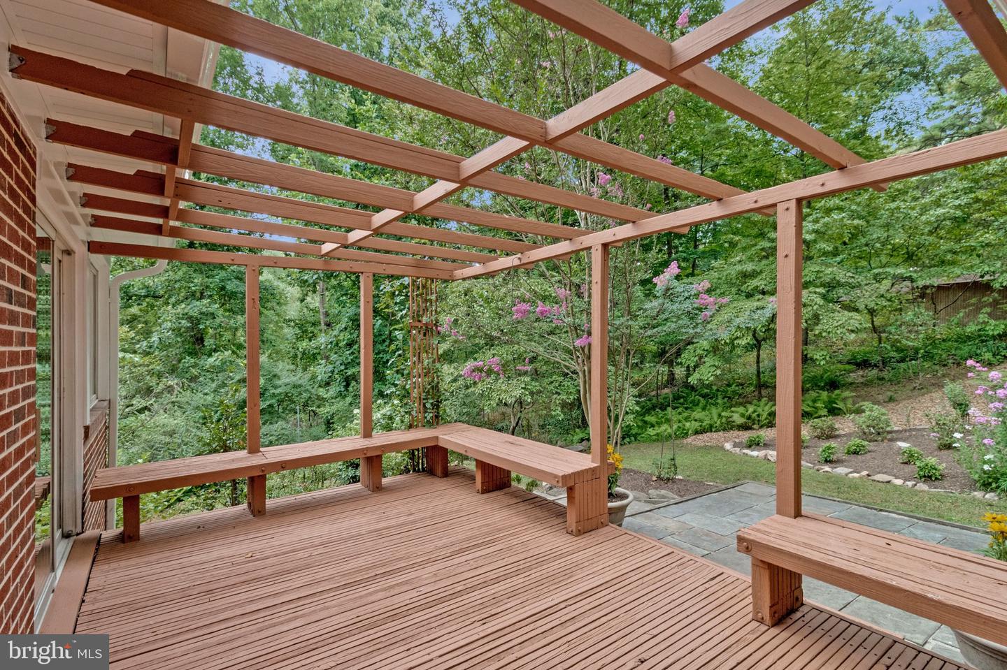 2213 Apple Tree Ln Property Photo 26
