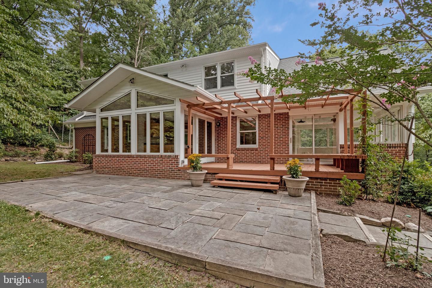 2213 Apple Tree Ln Property Photo 31
