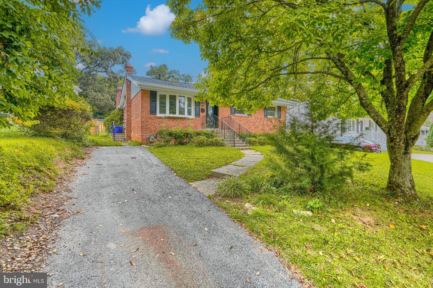11305 Mapleview Dr Property Photo 3