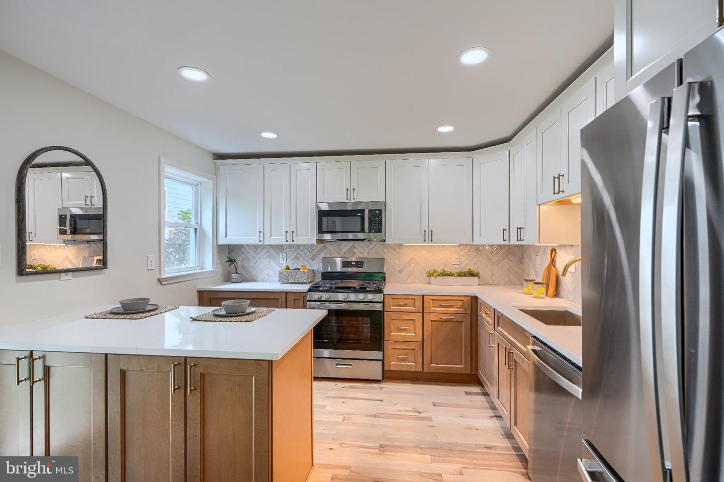 11305 Mapleview Dr Property Photo 13