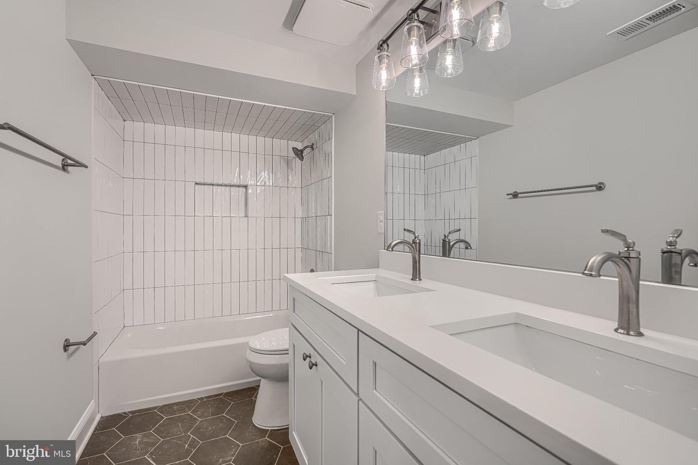 11305 Mapleview Dr Property Photo 47