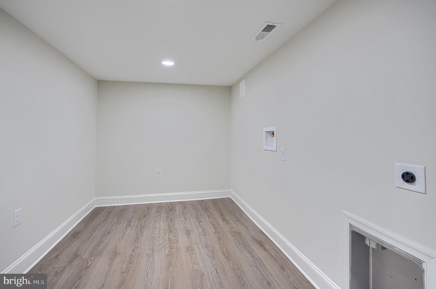 11305 Mapleview Dr Property Photo 56