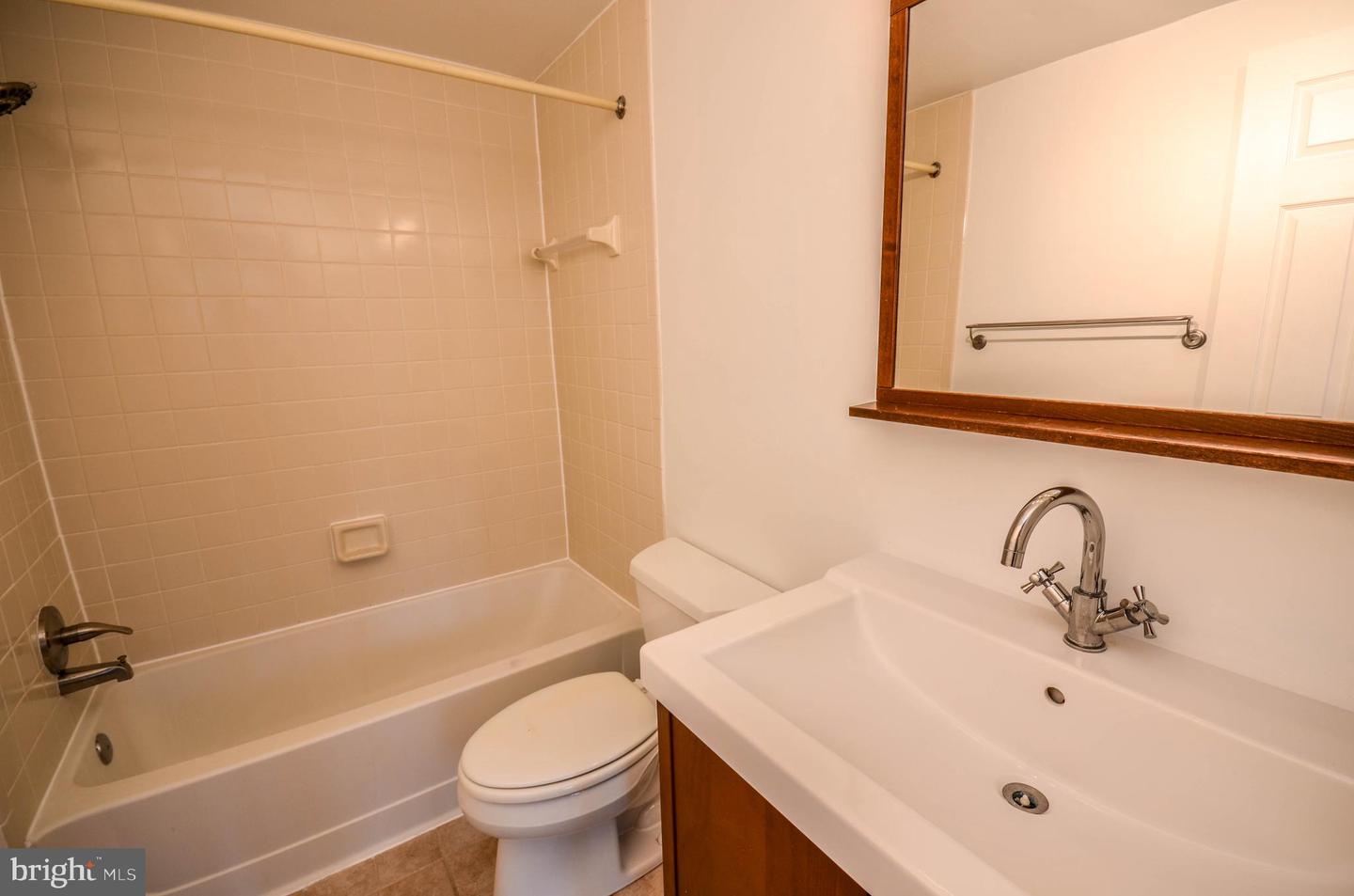 10715 Hampton Mill Ter #110 Property Photo 15