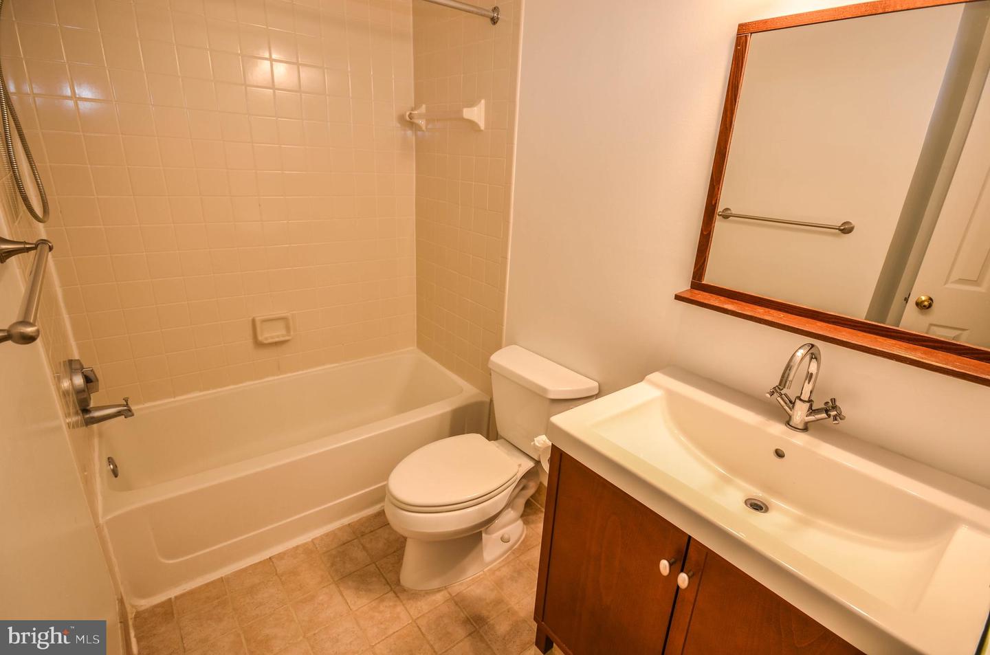 10715 Hampton Mill Ter #110 Property Photo 20