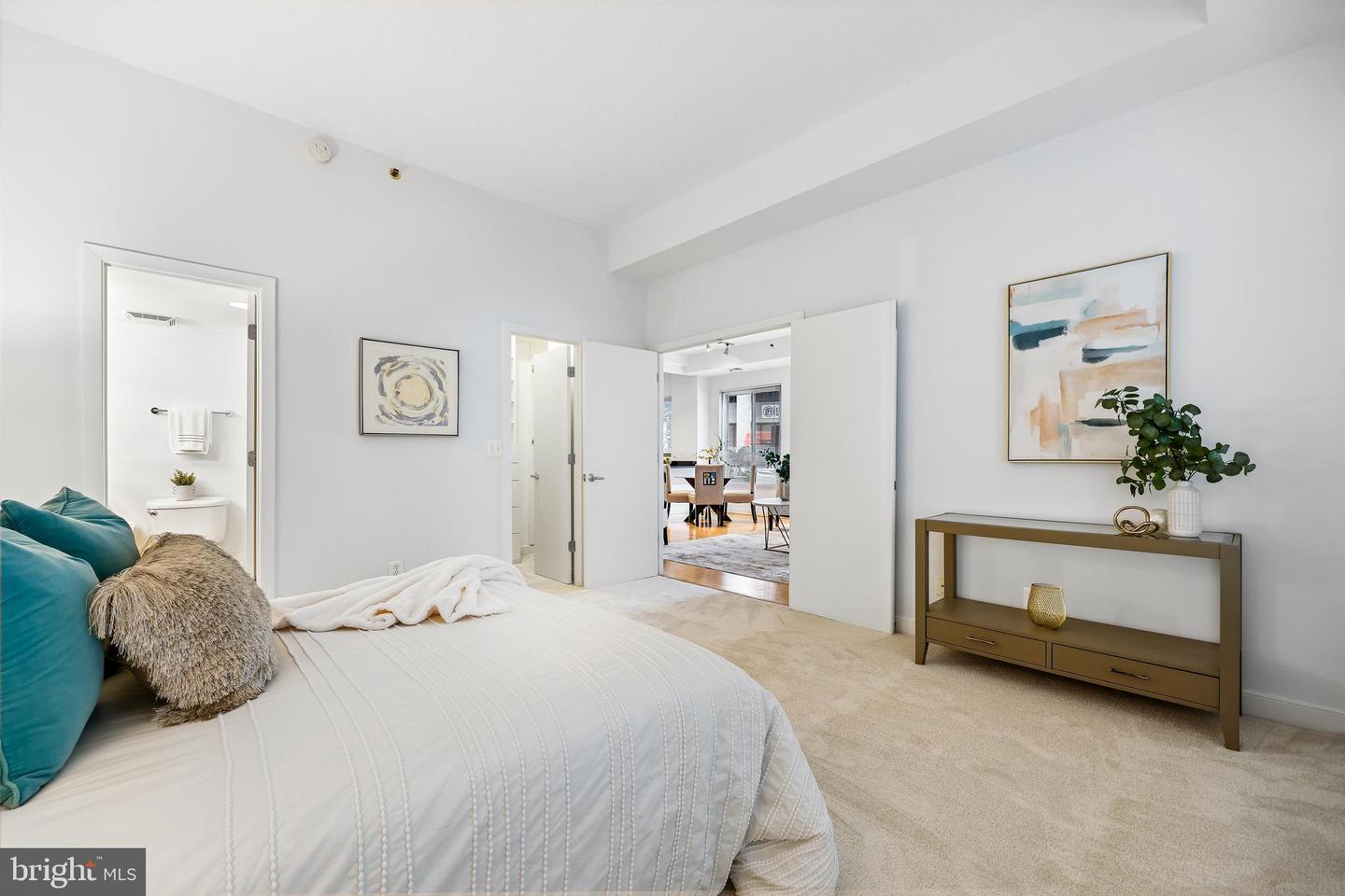 7500 Woodmont Ave #sl15 Property Photo 21