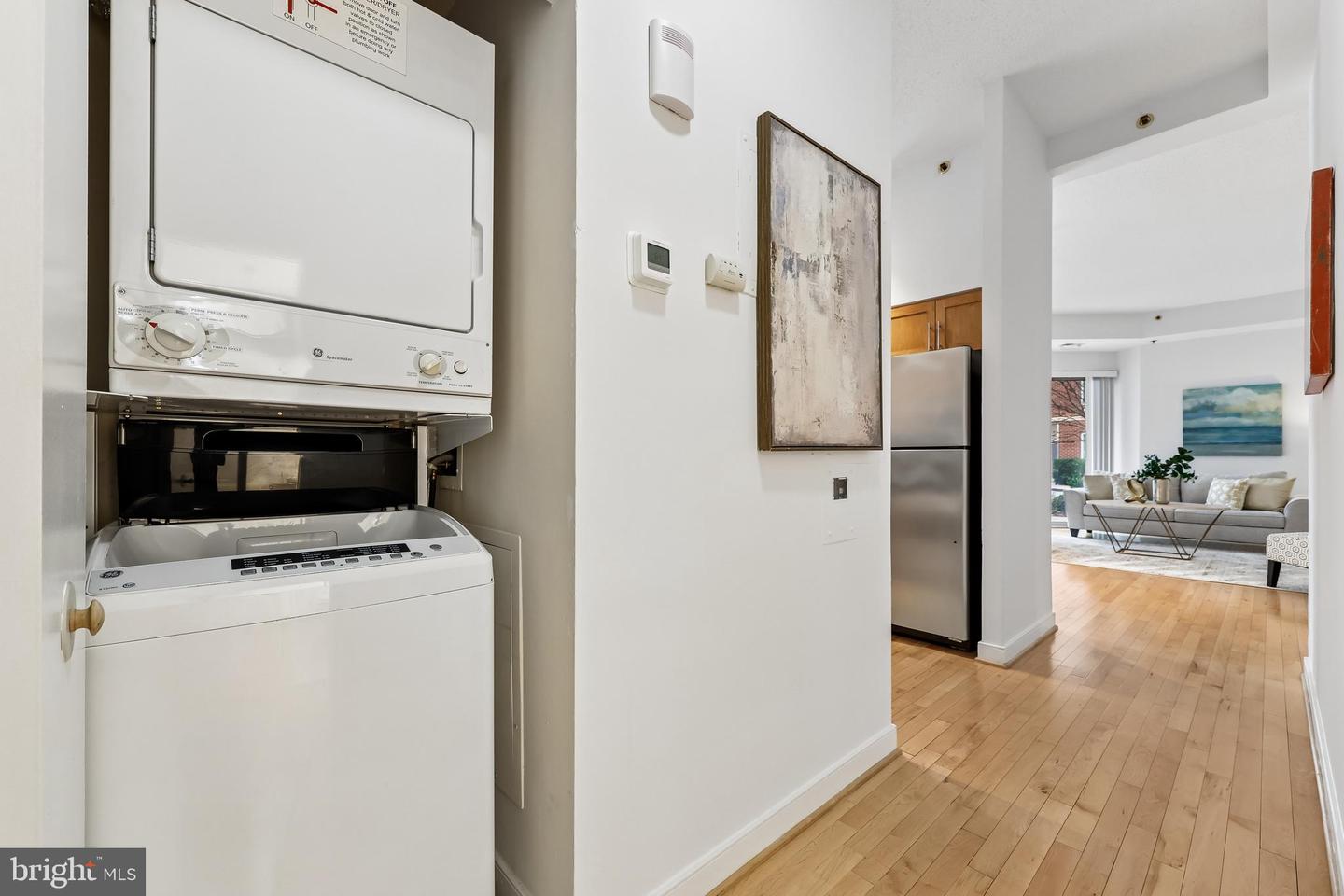 7500 Woodmont Ave #sl15 Property Photo 27