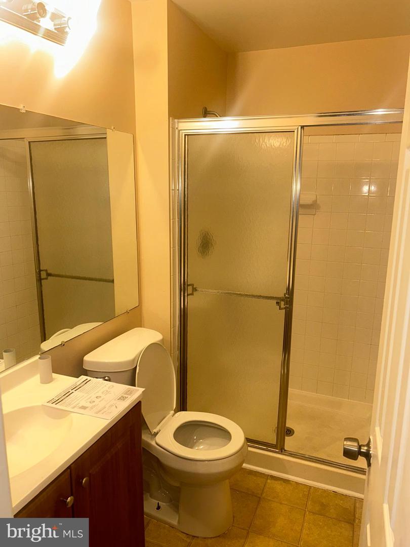 2503 Mcveary Ct #11ba Property Photo 6