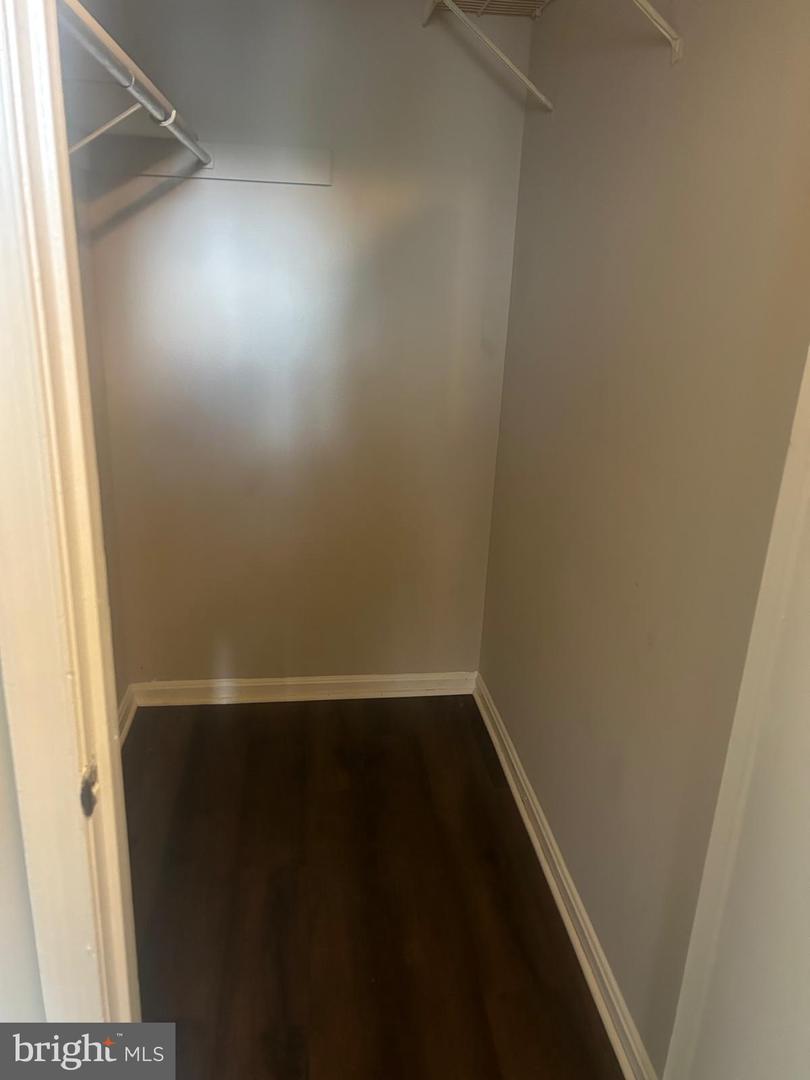 2503 Mcveary Ct #11ba Property Photo 13