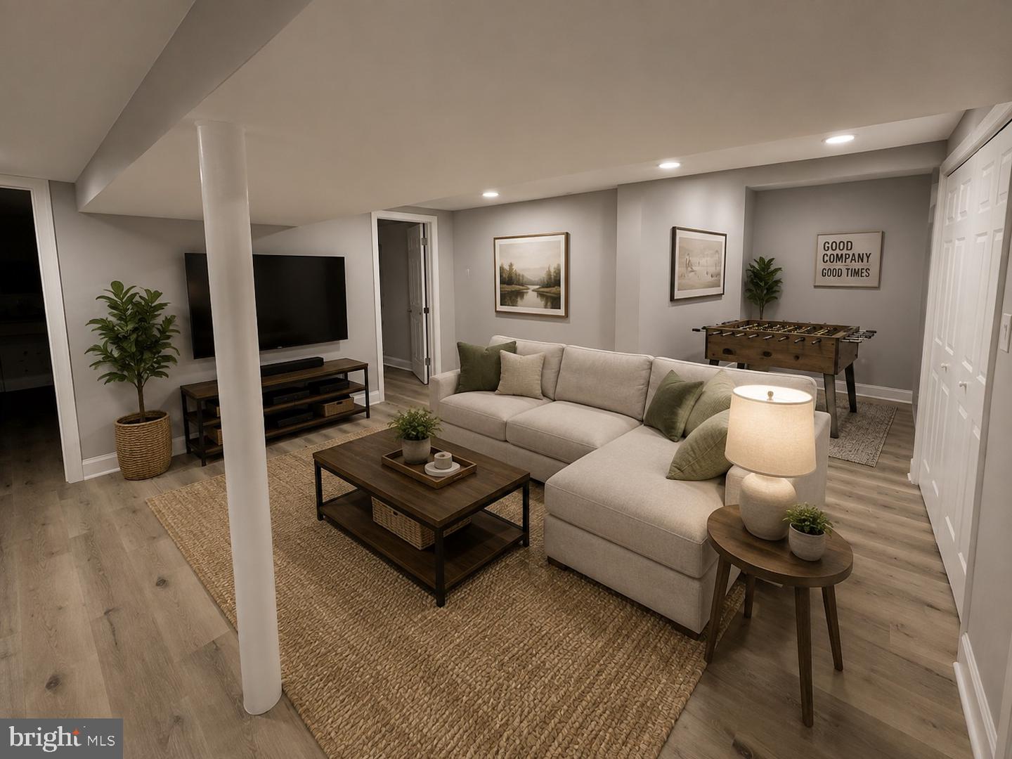 1000 Maple Ave Property Photo 29
