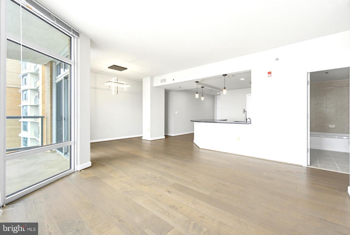 5750 Bou Ave #1412 Property Photo 5