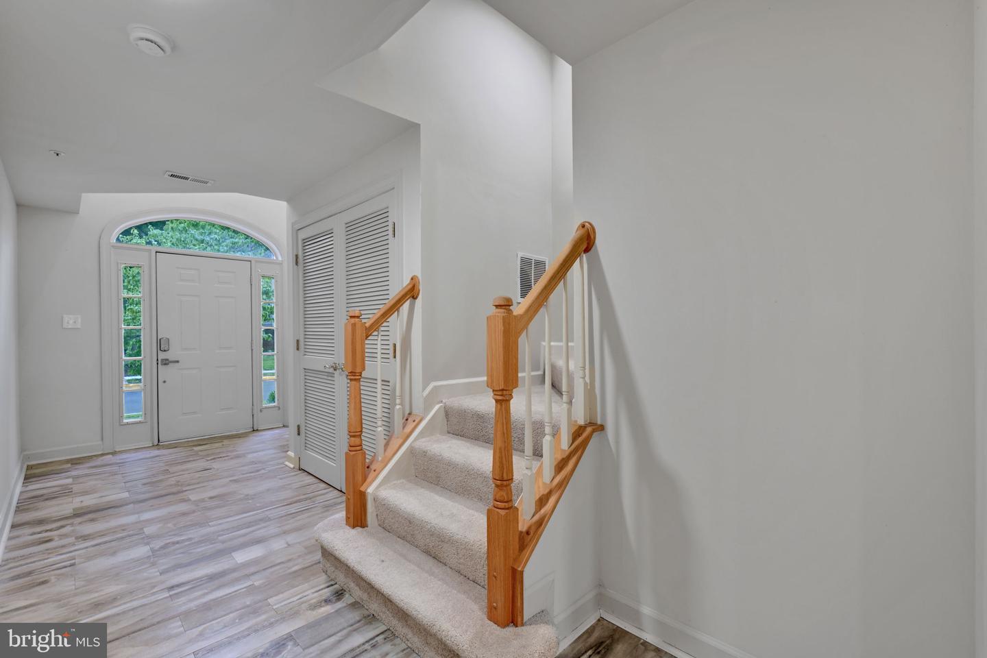 14203 Plum Run Way Property Photo 3
