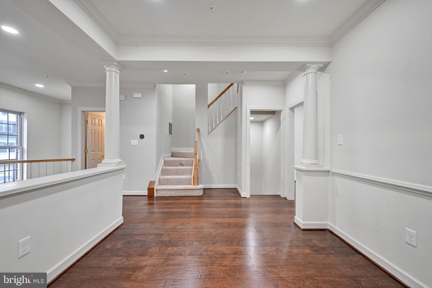 14203 Plum Run Way Property Photo 4