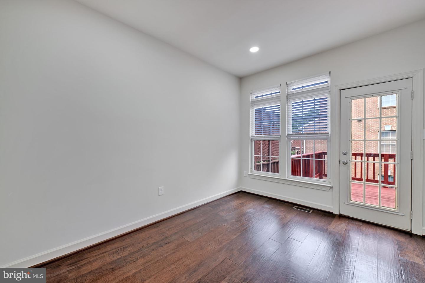 14203 Plum Run Way Property Photo 13