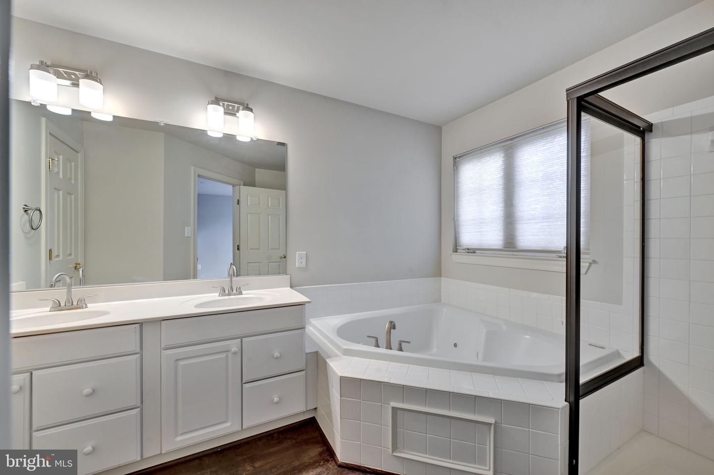 14203 Plum Run Way Property Photo 22